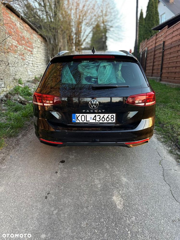 Volkswagen Passat 2.0 TDI EVO Elegance DSG - 2