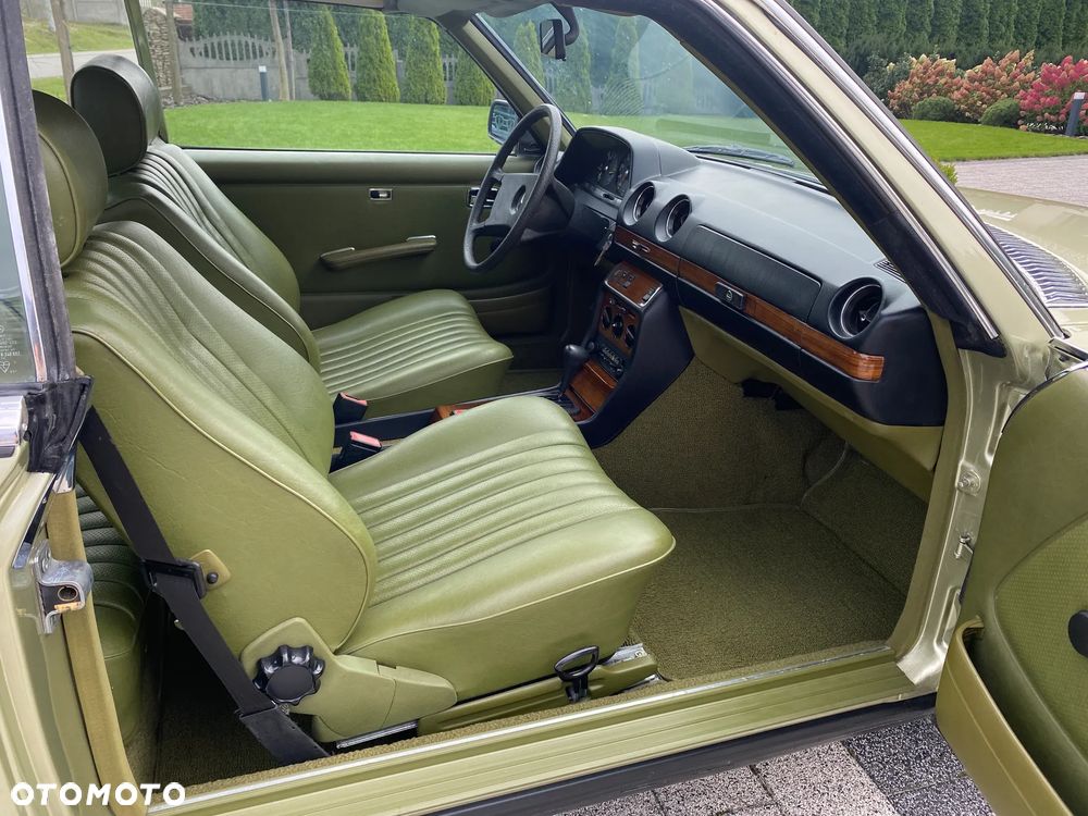 Mercedes-Benz W123 - 8