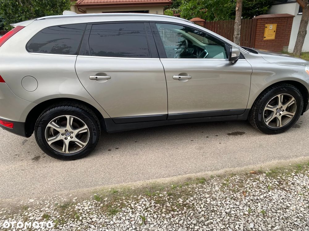Volvo XC 60 T6 AWD Edition Pro - 5