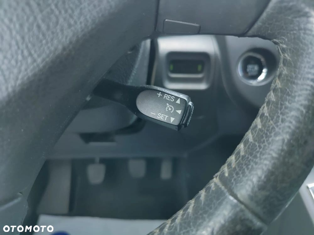 Toyota Corolla Verso - 11