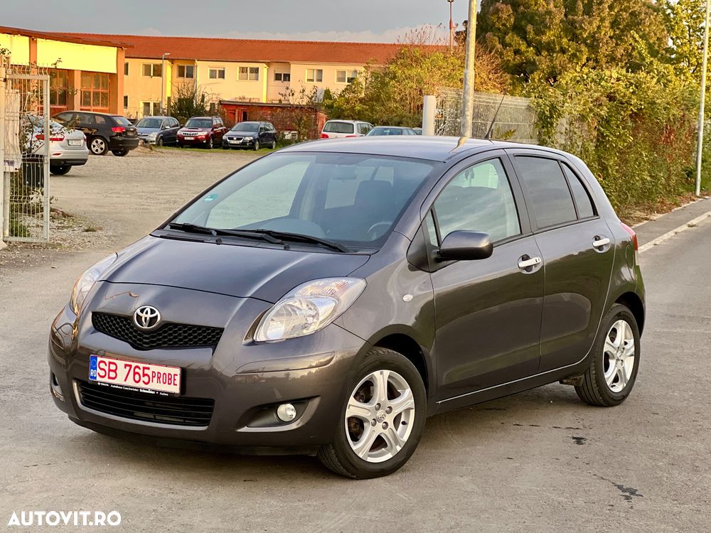 Toyota Yaris 1.33 VVT-i Executive - 4