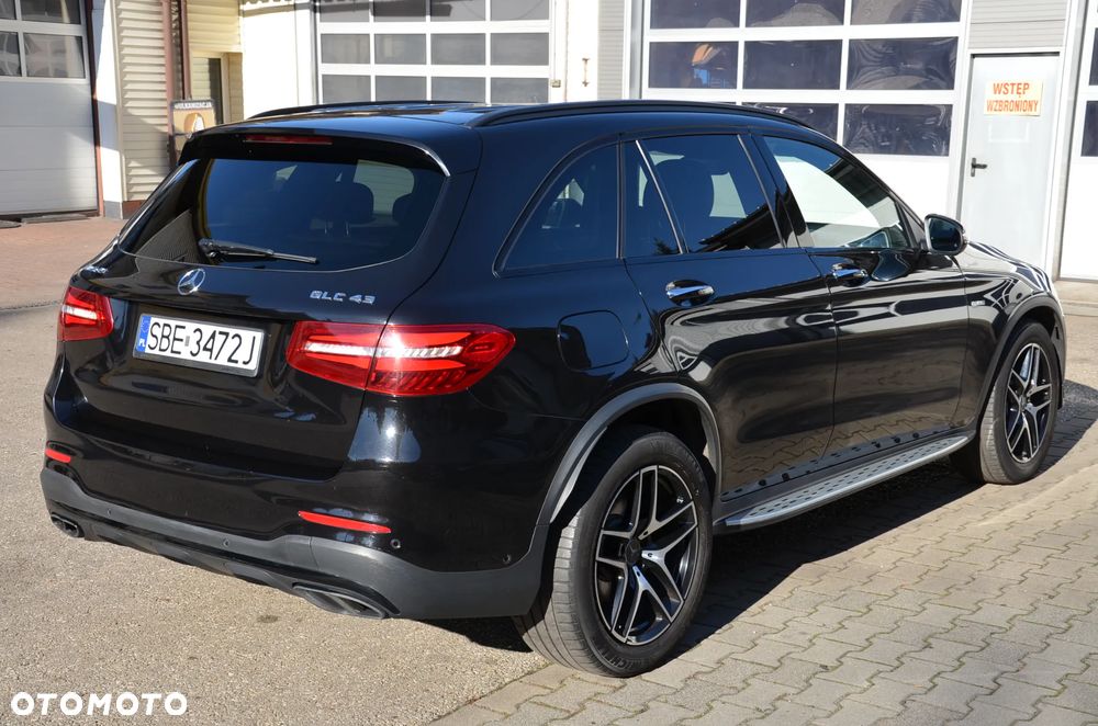 Mercedes-Benz GLC AMG 43 4-Matic - 3
