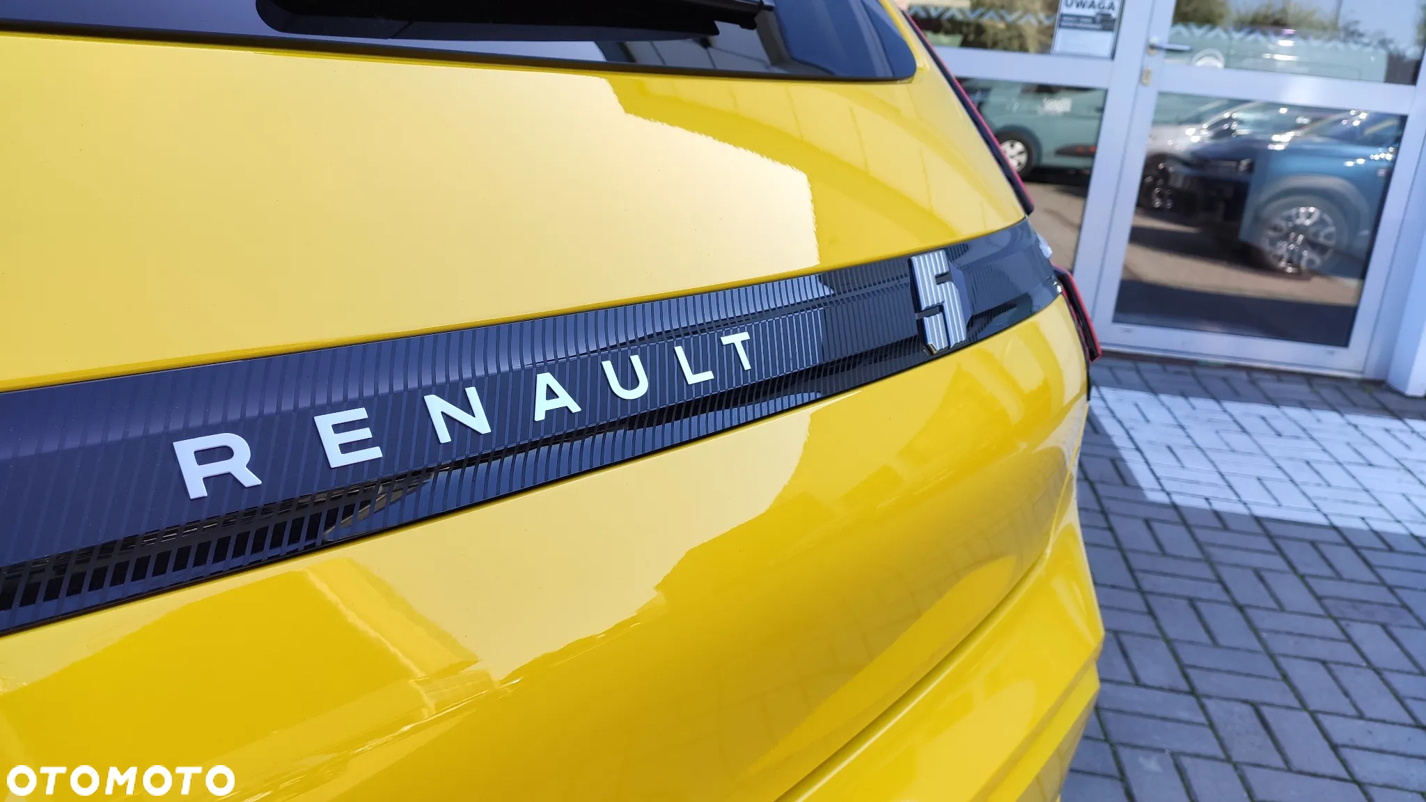 Renault 5 52kWh Comfort Range Techno - 8