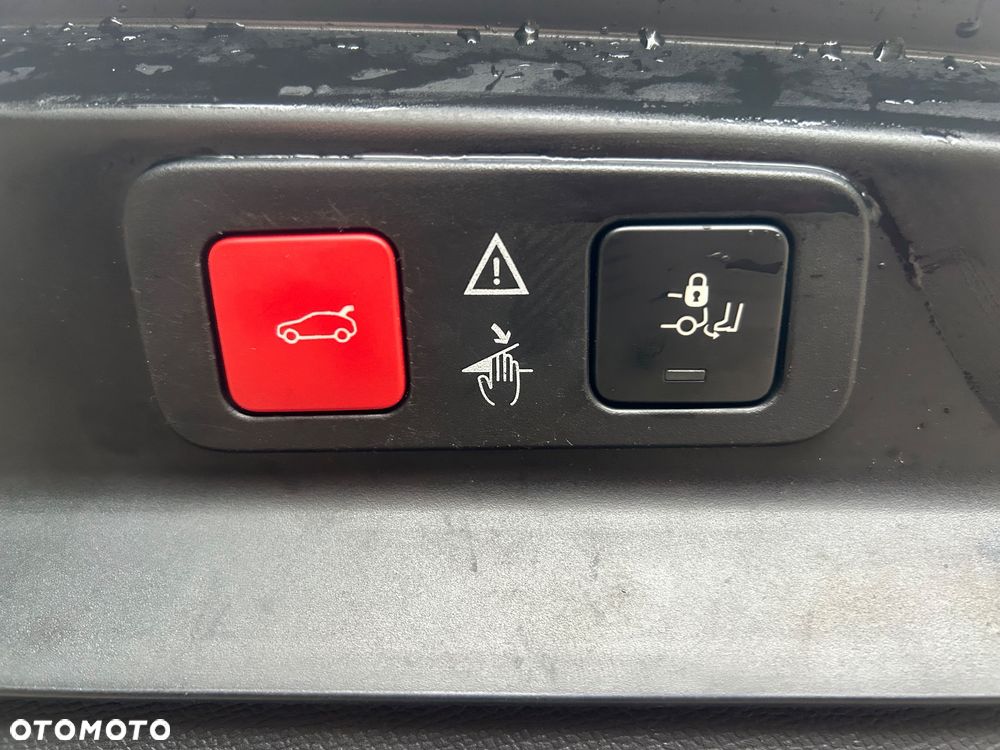 Peugeot 5008 2.0 BlueHDi GT S&S EAT8 - 7