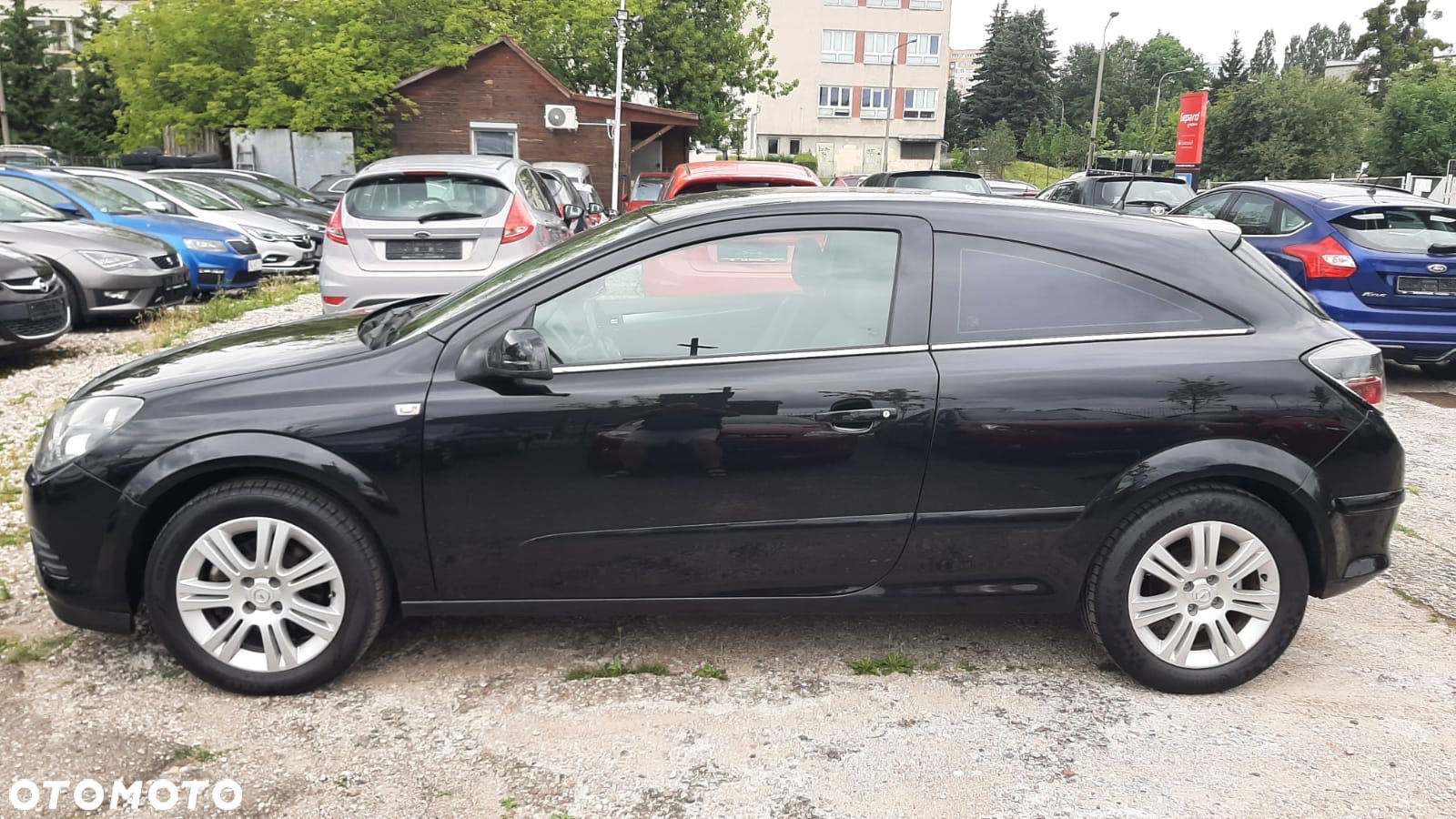Opel Astra GTC 1.4 Cosmo - 5