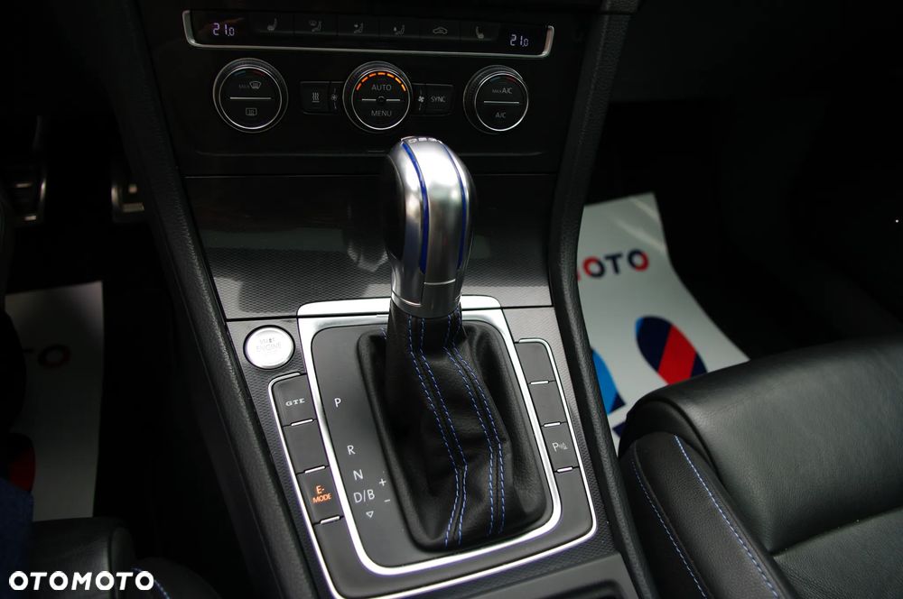Volkswagen Golf 1.4 GTE Plug-In-Hybrid DSG - 12