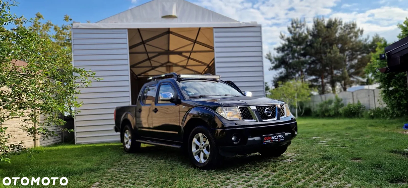 Nissan Navara - 2