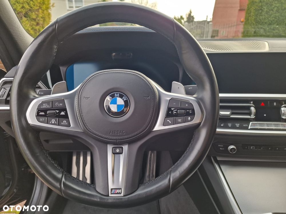 BMW Seria 3 330i xDrive M Sport sport - 14