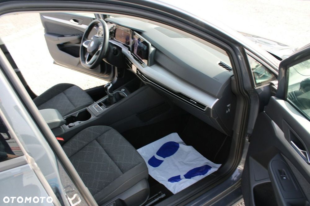 Volkswagen Golf - 26