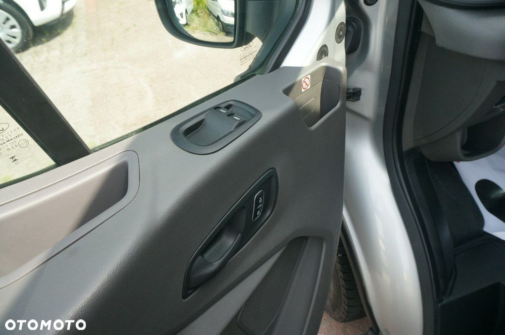 Ford Transit - 9