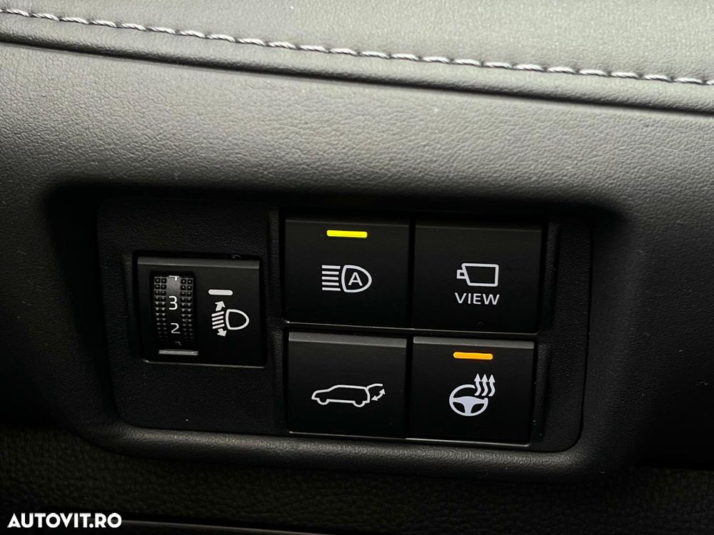 Toyota Highlander 2.5 L Dynamic Force 248CP Luxury Pearly - 26