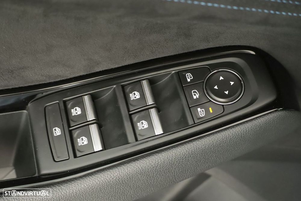 Renault Austral 1.2 E-Tech Techno Espirit - 21