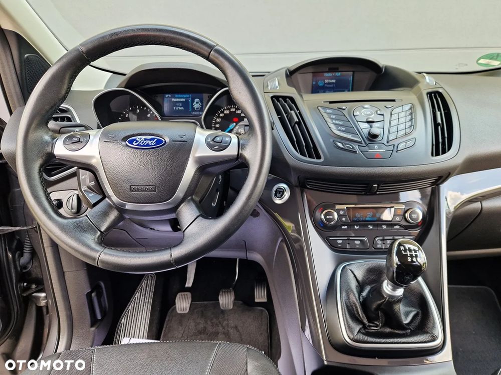 Ford Kuga 2.0 TDCi 2x4 Business Edition - 16