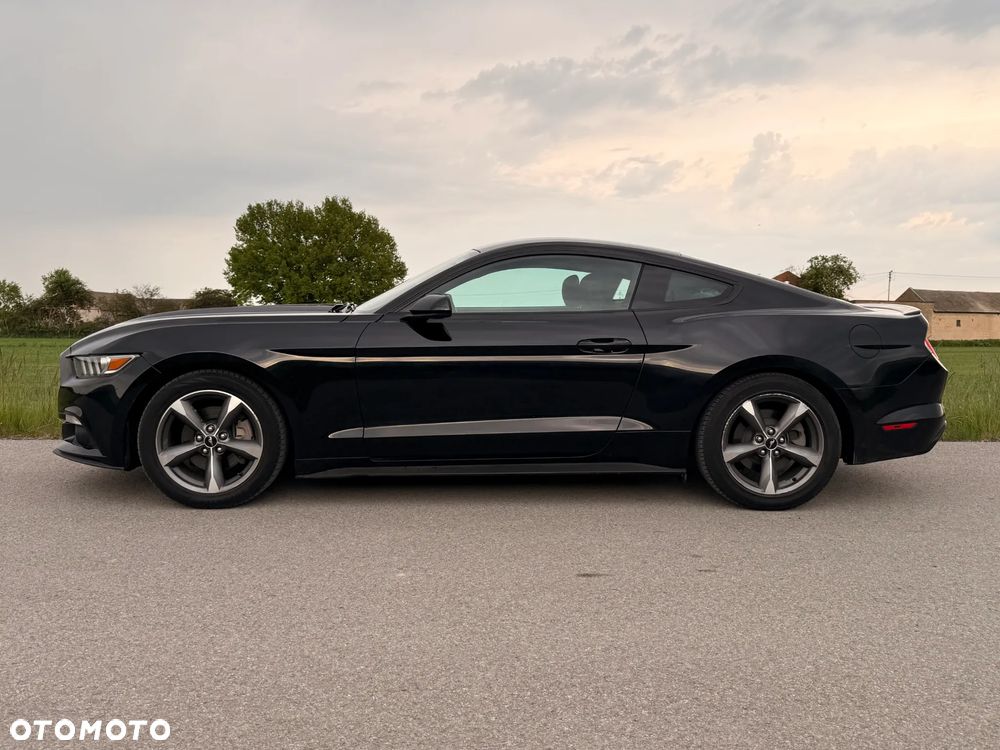 Ford Mustang 3.7 V6 Premium - 5