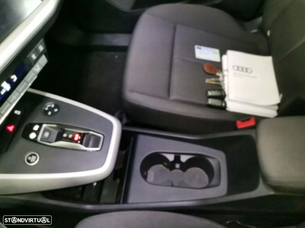 Audi Q4 e-tron 40 82 kWH - 8