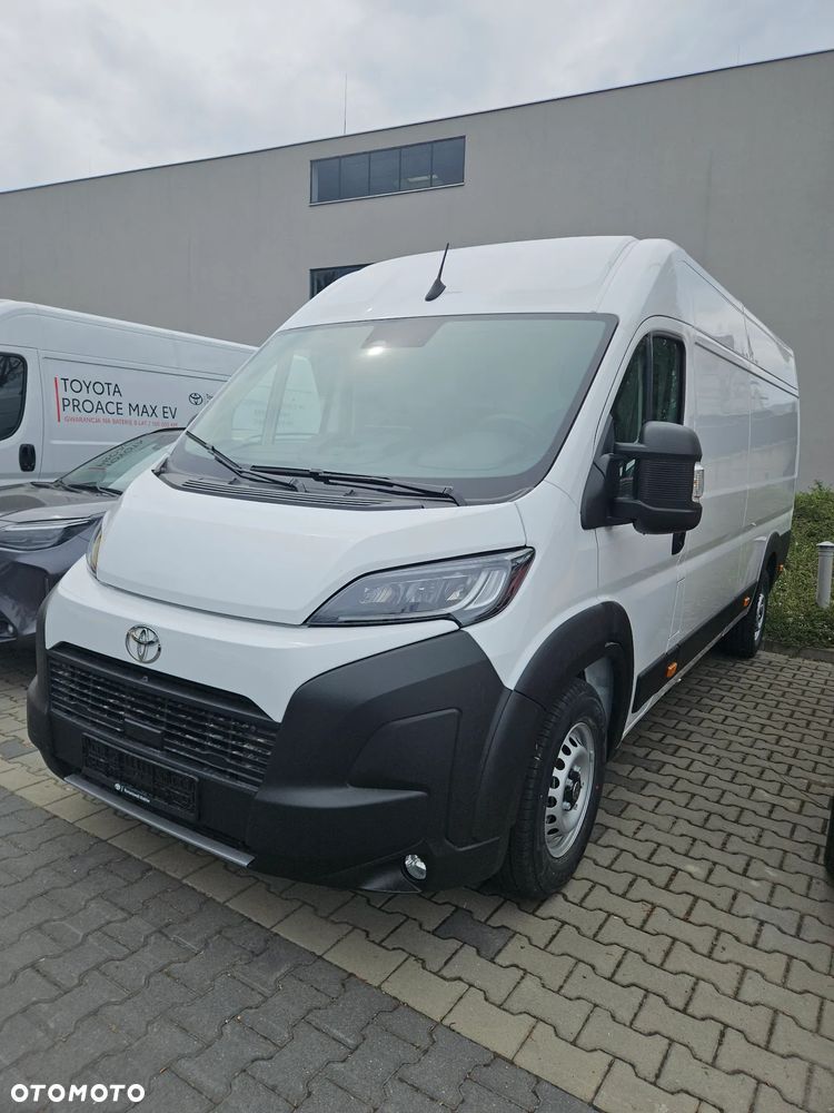 Toyota Proace MAX - 2