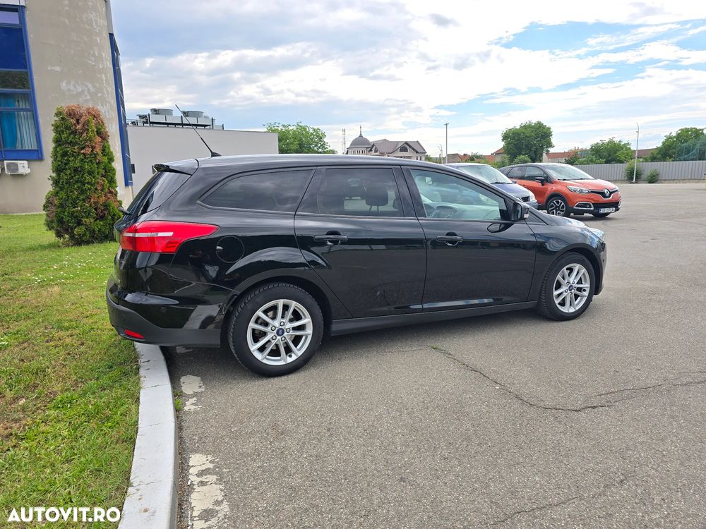 Ford Focus - 4