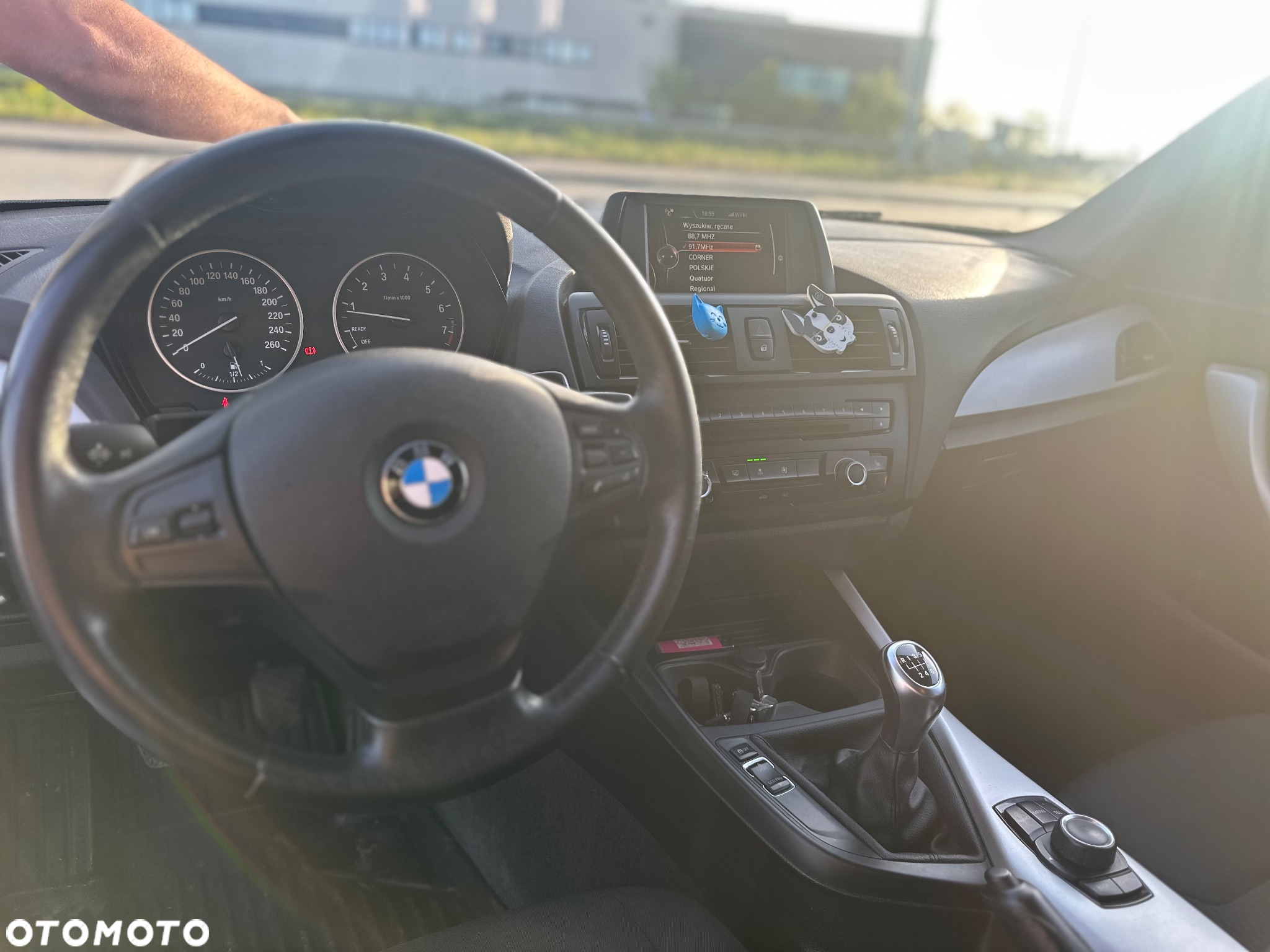BMW Seria 1 116i - 8