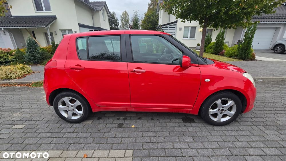 Suzuki Swift 1.3 A-M-T Comfort - 6