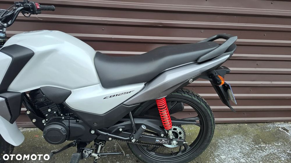 Honda CBF - 20