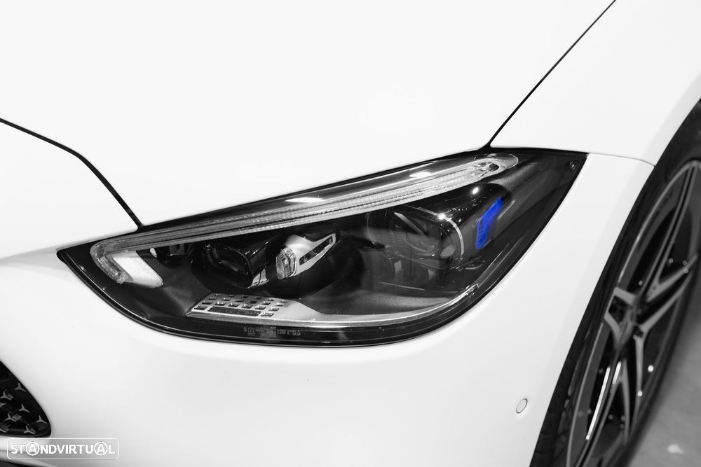 Mercedes-Benz C 300 e 9G-TRONIC AMG Line - 40