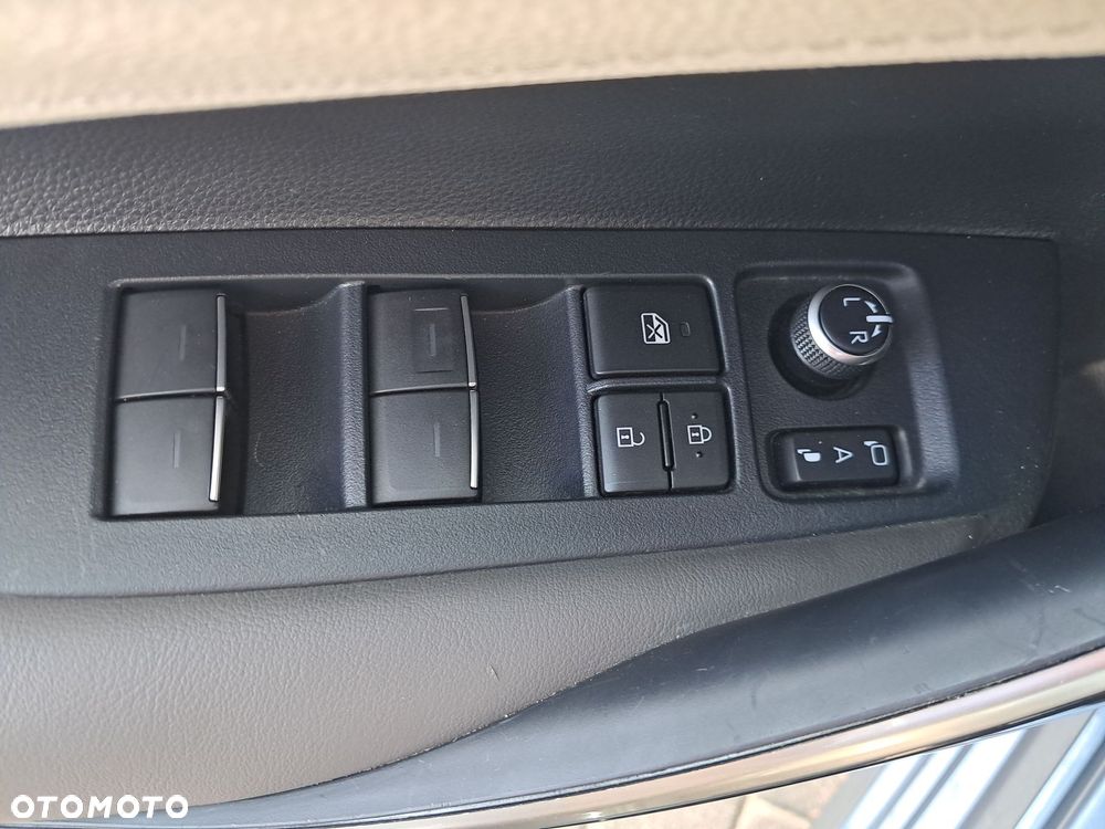 Toyota Corolla 1.6 Executive MS - 12