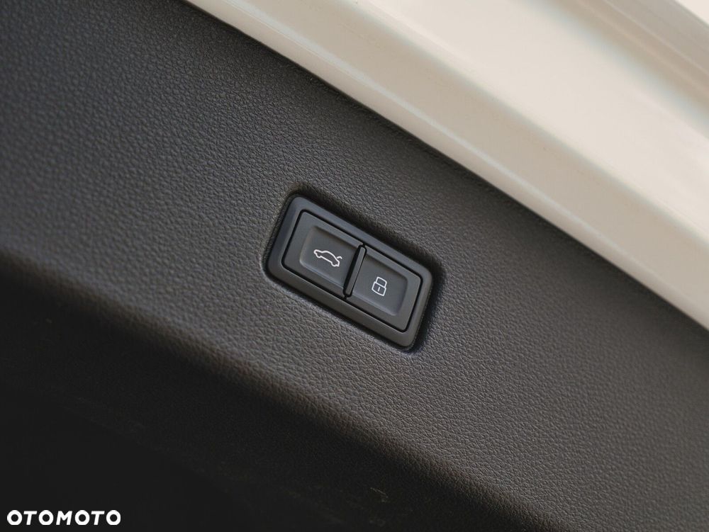 Audi Q5 Sportback - 23