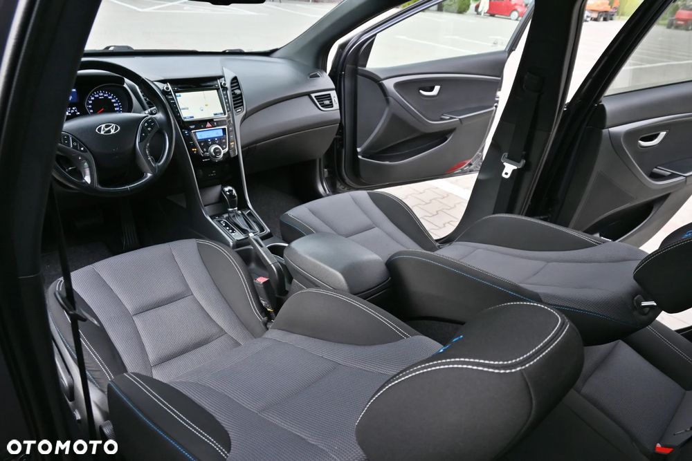 Hyundai i30 1.6 CRDI DCT Passion Plus - 31