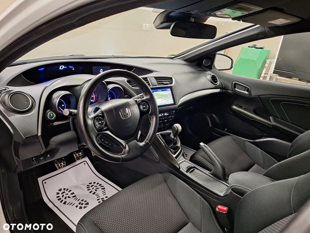 Honda Civic 1.4 Sport (ADAS / Connect+) - 17