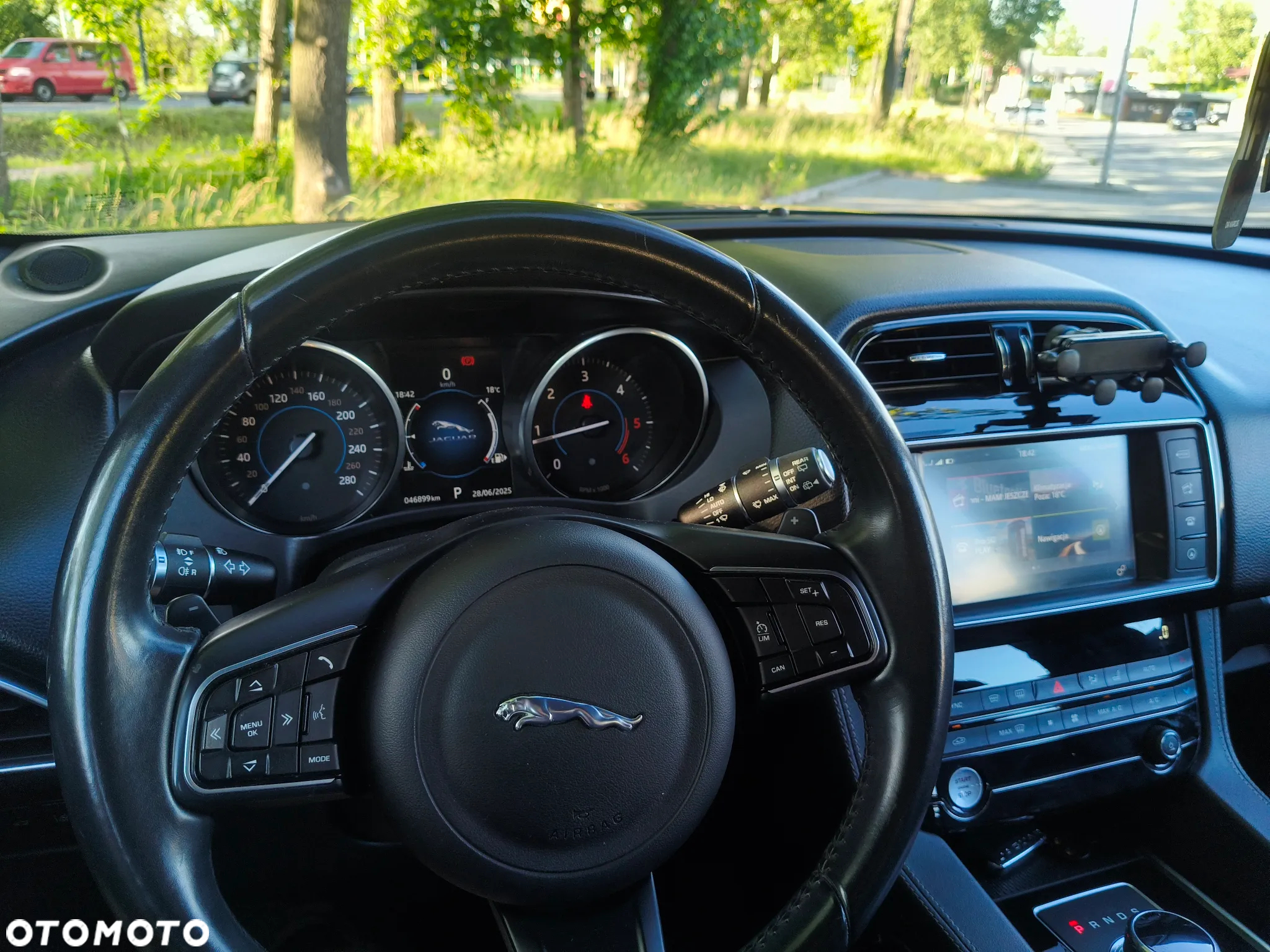 Jaguar F-Pace 2.0 i4D AWD Prestige - 13
