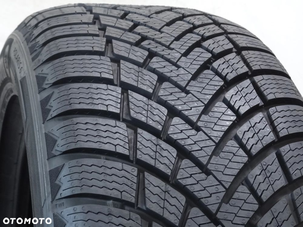 225/50R17 BARUM POLARIS 6 , 9mm 2025r B5774 - 2