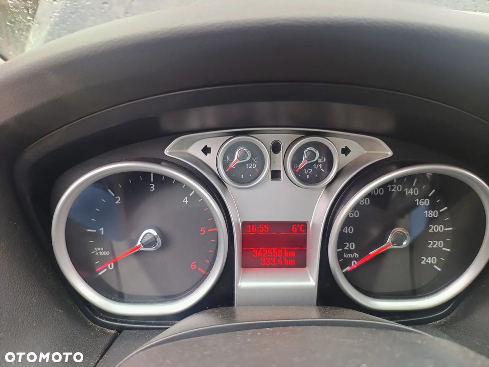 Ford Focus 1.8 TDCi Ambiente - 10