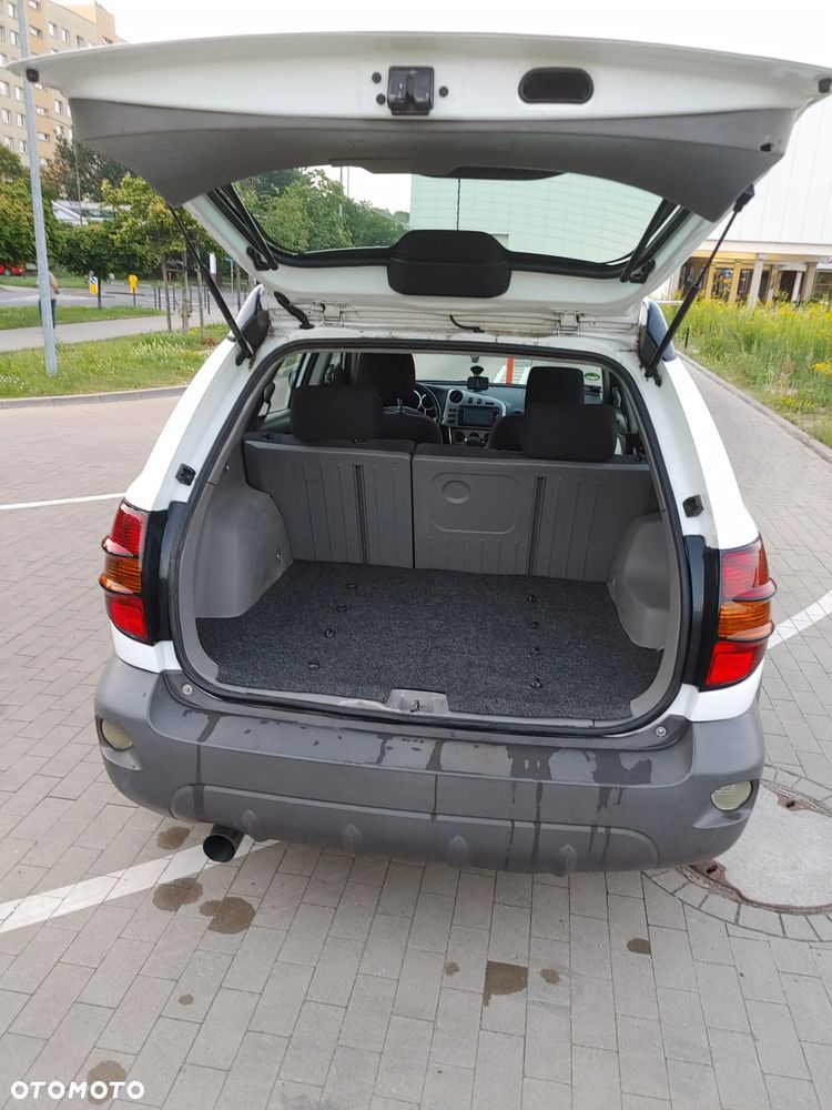 Pontiac Vibe - 13