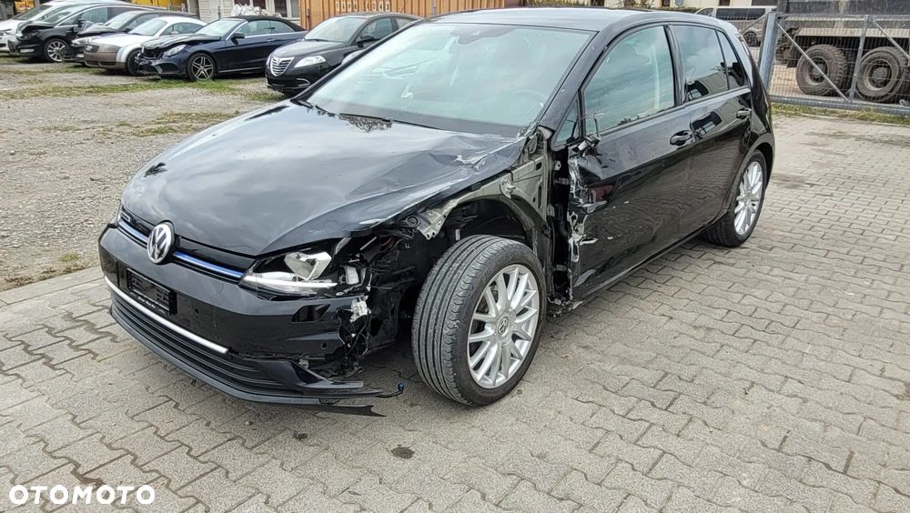 Volkswagen Golf 1.5 TSI ACT OPF BlueMotion IQ.DRIVE - 4