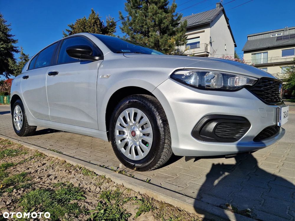Fiat Tipo 1.4 T-Jet 16v Easy - 11