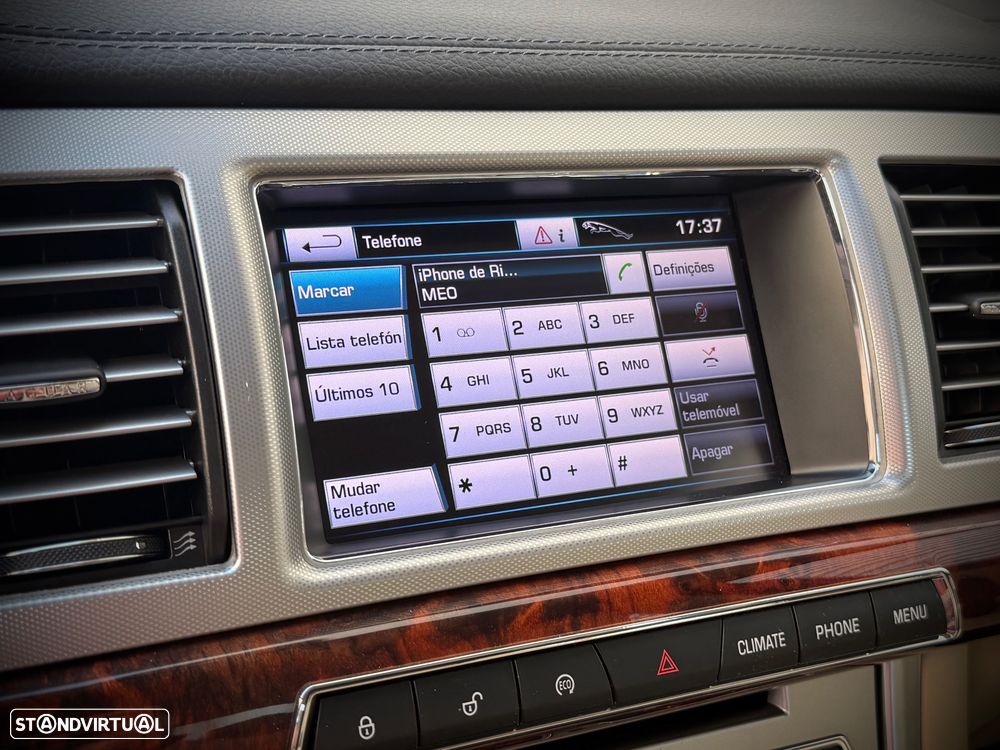 Jaguar XF 2.2 D Premium Luxury - 17