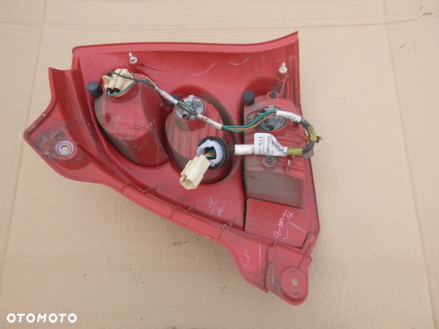 LAMPA LEWY TYŁ LEWA TYLNA NISSAN PIXO 08- - 11