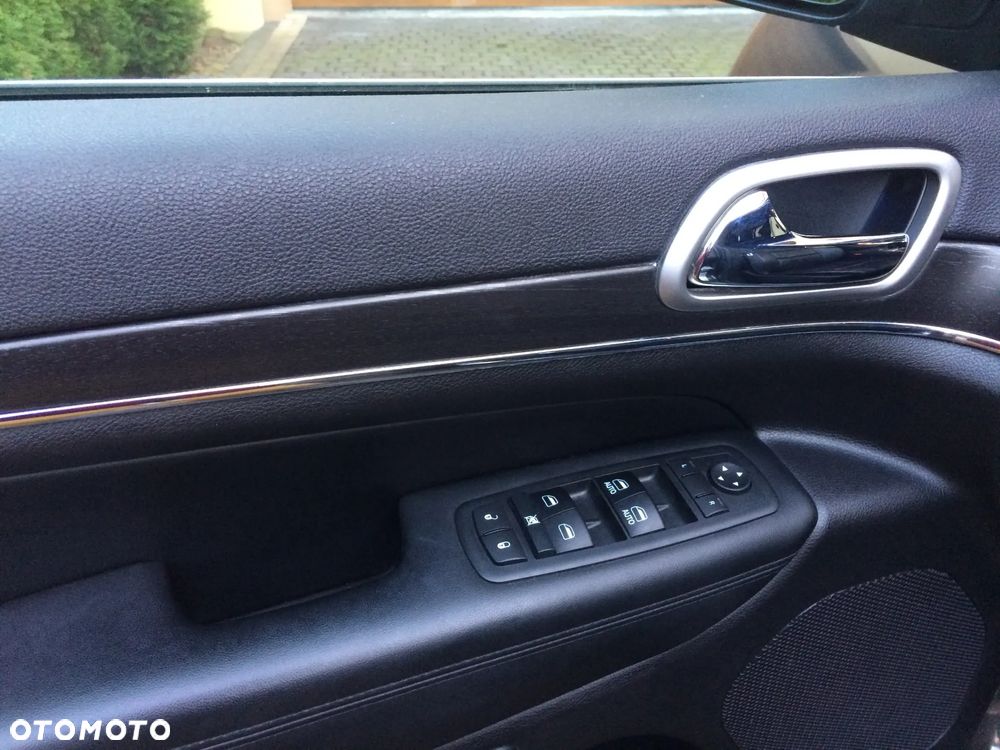 Jeep Grand Cherokee 3.6 V6 Limited - 21