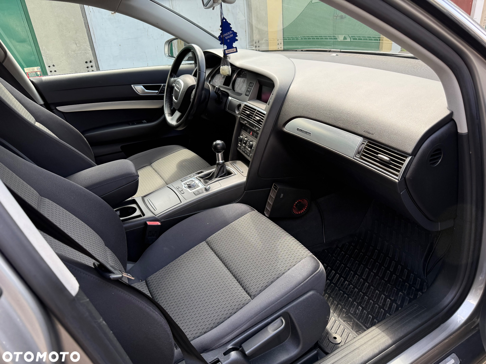 Audi A6 Avant 2.4 quattro - 6