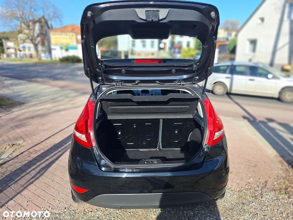 Ford Fiesta 1.25 Trend - 15