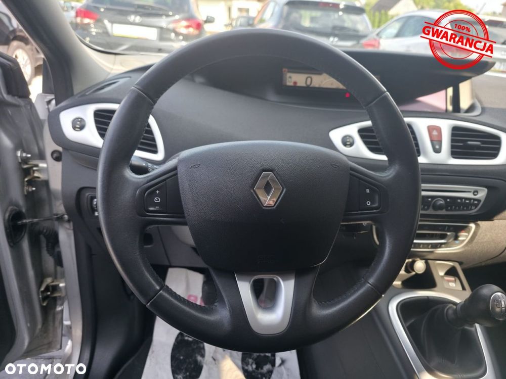 Renault Scenic - 28