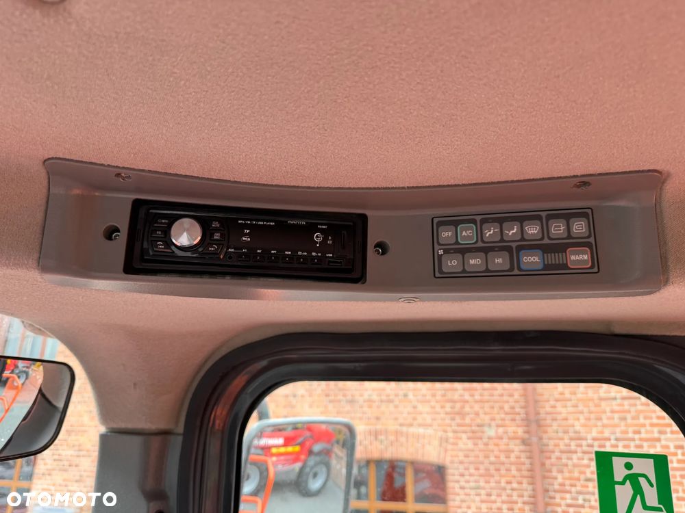 Doosan DL300 - 23