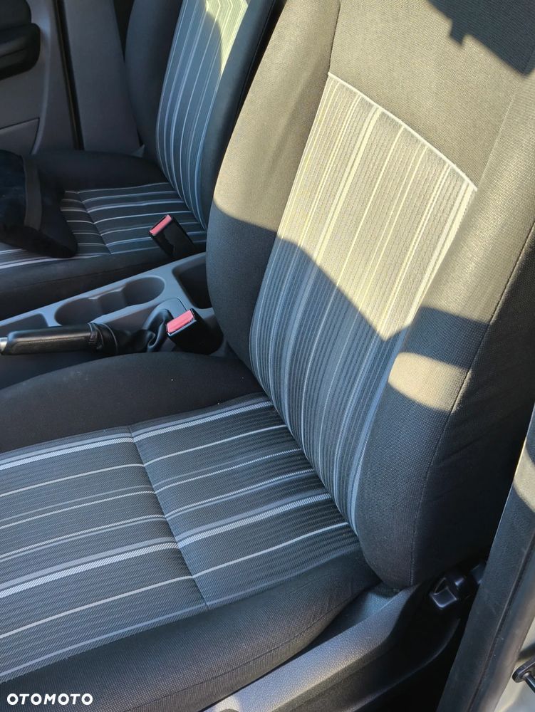 Ford Focus - 15
