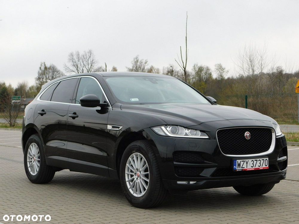 Jaguar F-Pace - 6