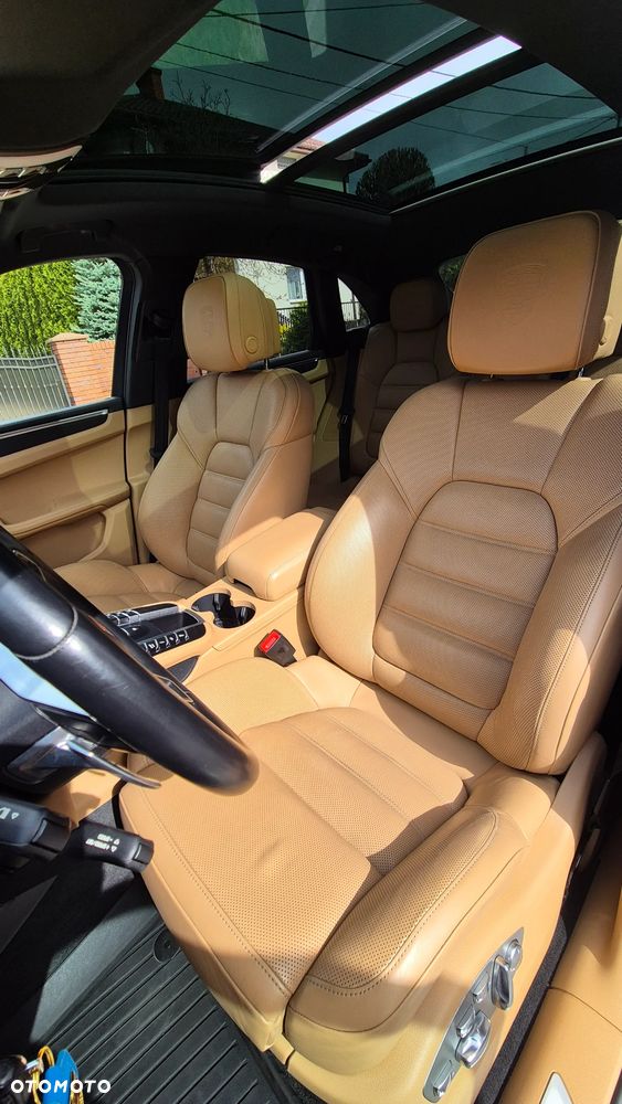 Porsche Macan - 14