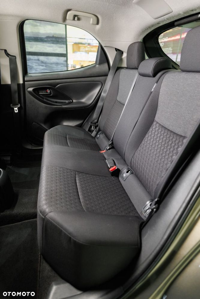 Toyota Yaris - 20