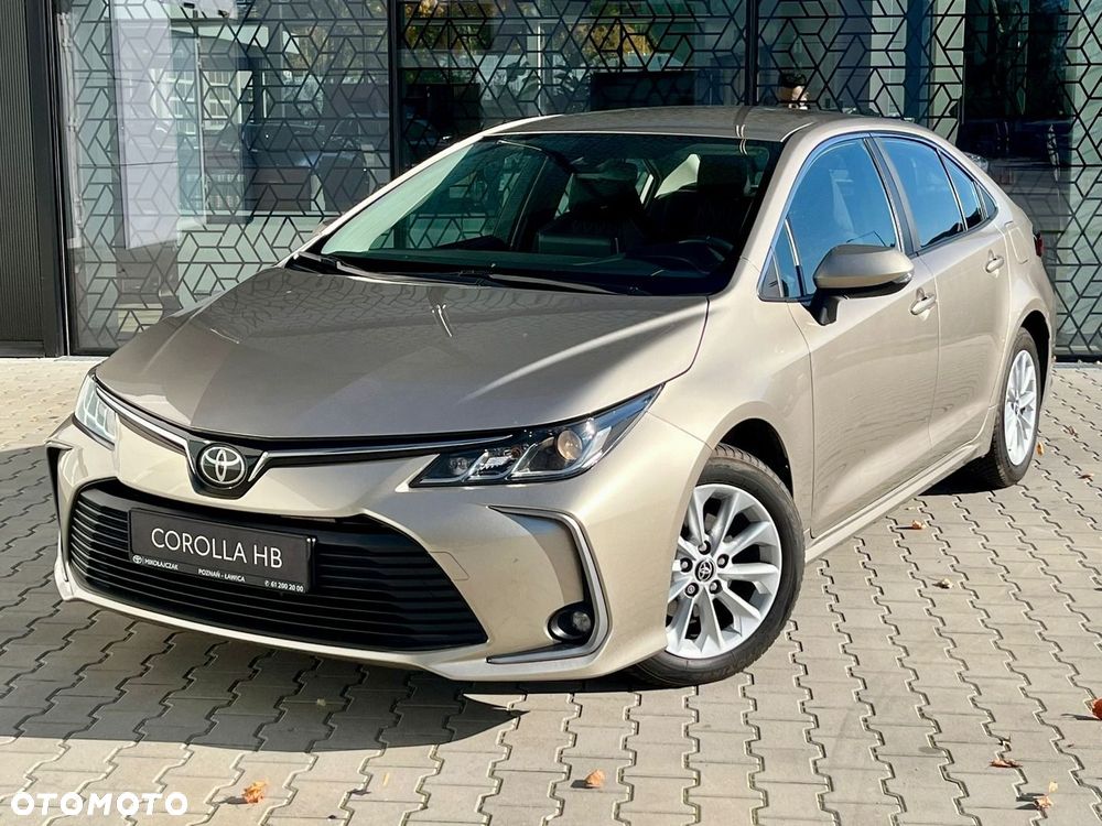 Toyota Corolla - 10