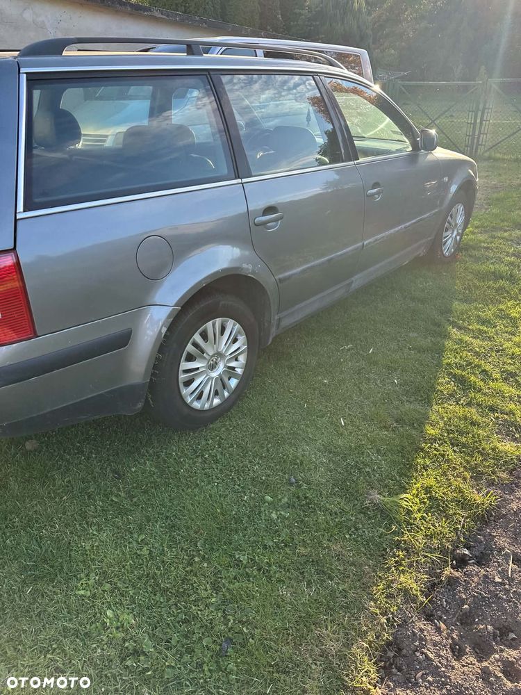 Volkswagen Passat - 3