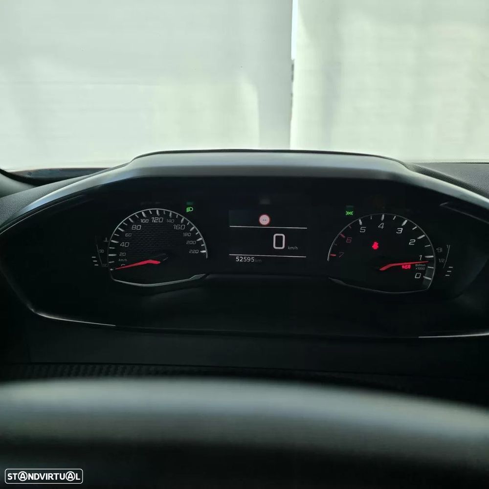 Peugeot 2008 1.2 PureTech Style - 22
