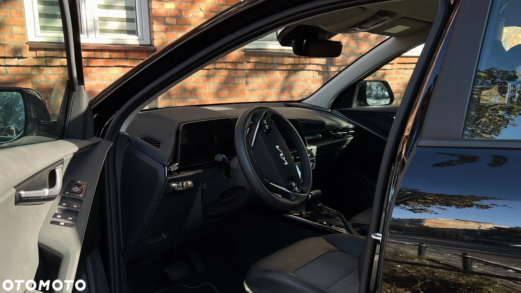 Kia Niro 1.6 GDI Hybrid Business Line - 12